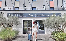 Hotel Des Lumieres Meyzieu